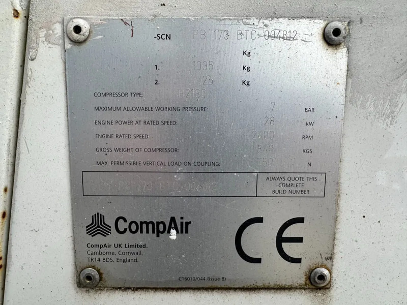 Compair H2180 Deutz 2.1 m3 / min 28 kW 7 Bar Mobiele Diesel Compressor met kenteken - Повітряний компресор: фото 3 Compair H2180 Deutz 2.1 m3 / min 28 kW 7 Bar Mobiele Diesel Compressor met kenteken - Повітряний компресор: фото 3