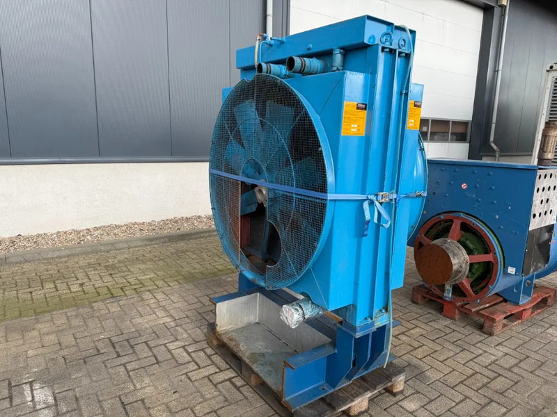 Cummins KTTA 19 G Radiateur Koeler Radiator 700 PK - Двигун в категорії Вантажно-розвантажувальна техніка: фото 1 Cummins KTTA 19 G Radiateur Koeler Radiator 700 PK - Двигун в категорії Вантажно-розвантажувальна техніка: фото 1