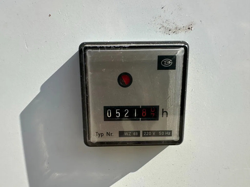 DAF 1160 AvK 105 kVA noodstroom generatorset 521 hours ! - Електричний генератор: фото 5 DAF 1160 AvK 105 kVA noodstroom generatorset 521 hours ! - Електричний генератор: фото 5