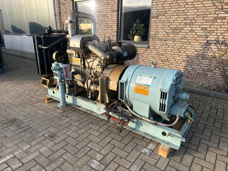 DAF DHTD 825 A 80 kVA noodstroom generatorset aggregaat ex Emergency - Електричний генератор: фото 2 DAF DHTD 825 A 80 kVA noodstroom generatorset aggregaat ex Emergency - Електричний генератор: фото 2
