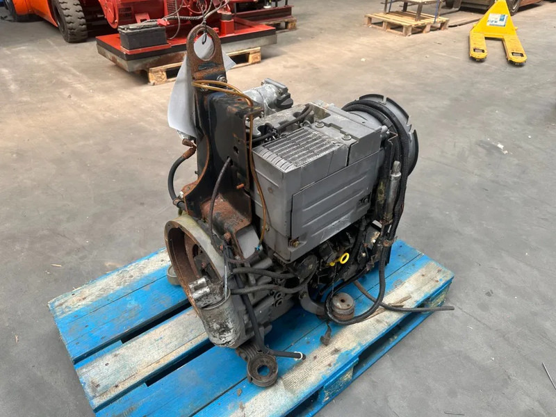 Deutz F2L 1011 Diesel Motor 20.5 kW 28 PK 2 cylinder diesel Engine - Двигун в категорії Вантажно-розвантажувальна техніка: фото 3 Deutz F2L 1011 Diesel Motor 20.5 kW 28 PK 2 cylinder diesel Engine - Двигун в категорії Вантажно-розвантажувальна техніка: фото 3