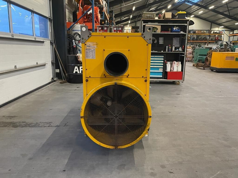 Dieselheater Air to Air SM 460M 119 kW - 8000 m3 / h Diesel Heater Kachel - Теплова гармата: фото 4 Dieselheater Air to Air SM 460M 119 kW - 8000 m3 / h Diesel Heater Kachel - Теплова гармата: фото 4