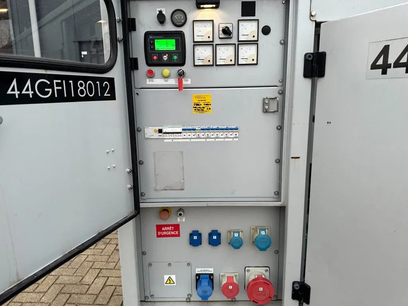 Europower EPUS44TDE Kubota Leroy Somer 44 kVA Supersilent Rental generatorset - Електричний генератор: фото 4 Europower EPUS44TDE Kubota Leroy Somer 44 kVA Supersilent Rental generatorset - Електричний генератор: фото 4