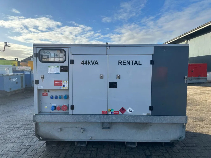 Europower EPUS44TDE Kubota Leroy Somer 44 kVA Supersilent Rental generatorset - Електричний генератор: фото 1 Europower EPUS44TDE Kubota Leroy Somer 44 kVA Supersilent Rental generatorset - Електричний генератор: фото 1