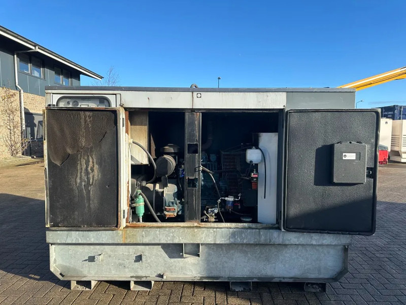 Електричний генератор Europower EPUS44TDE Kubota leroy Somer 44 kVA Supersilent Rental generatorset: фото 14
