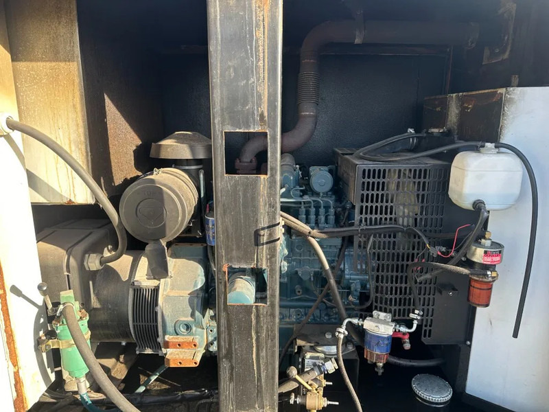 Електричний генератор Europower EPUS44TDE Kubota leroy Somer 44 kVA Supersilent Rental generatorset: фото 15