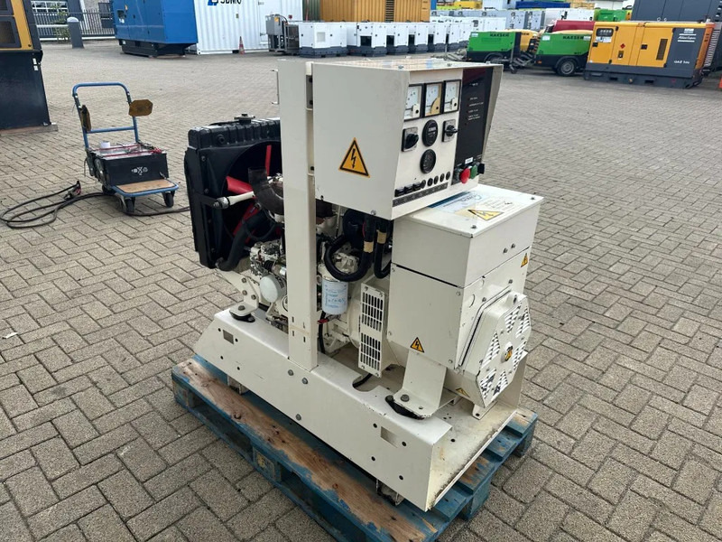 Електричний генератор FG Wilson Lister Stamford 11.5 kVA generatorset: фото 8