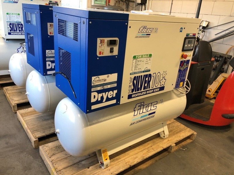 Fiac New Silver D 10 / 300 Silent 7.5 kW 860 L / min 10 bar Elektrische Schroefcompressor met ketel en droger - Повітряний компресор: фото 4 Fiac New Silver D 10 / 300 Silent 7.5 kW 860 L / min 10 bar Elektrische Schroefcompressor met ketel en droger - Повітряний компресор: фото 4