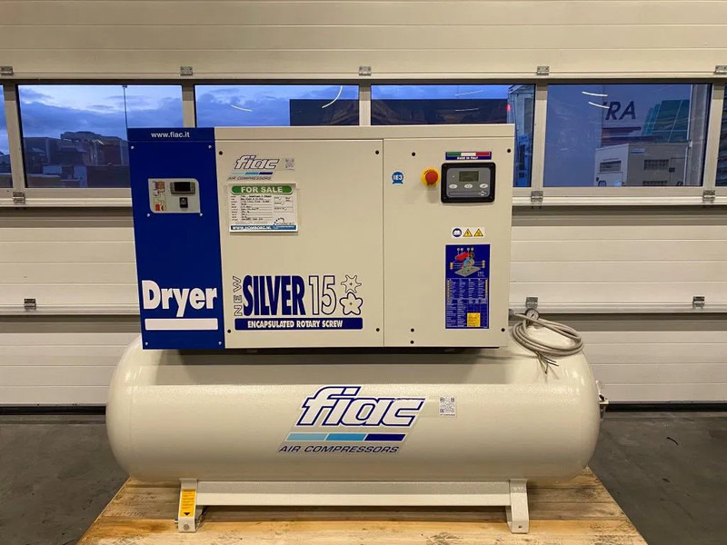 Fiac NewSilver D 15 / 500 NewSilver D 15 / 500 - 1430 L / min 11 kW 10 bar Elektrische Schroefcompressor + Droger - Повітряний компресор: фото 2 Fiac NewSilver D 15 / 500 NewSilver D 15 / 500 - 1430 L / min 11 kW 10 bar Elektrische Schroefcompressor + Droger - Повітряний компресор: фото 2