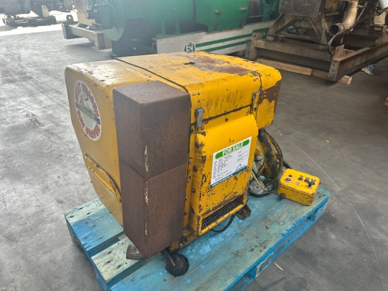 Hatz 2L30C Silent Diesel Motor 19 kW 26 PK met hydrauliekpomp - Двигун в категорії Вантажно-розвантажувальна техніка: фото 2 Hatz 2L30C Silent Diesel Motor 19 kW 26 PK met hydrauliekpomp - Двигун в категорії Вантажно-розвантажувальна техніка: фото 2