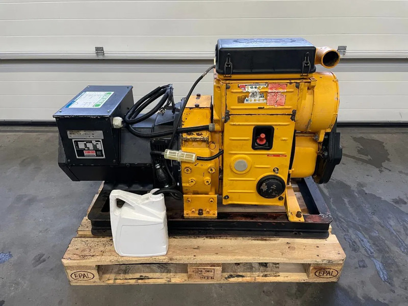 Hatz 2M40H Stamford 25 kVA generatorset - Електричний генератор: фото 1 Hatz 2M40H Stamford 25 kVA generatorset - Електричний генератор: фото 1