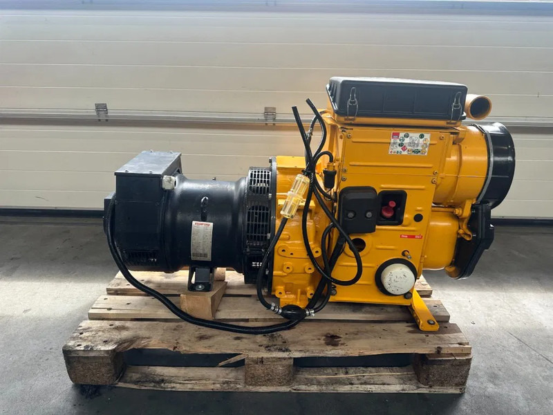 Hatz 2M41 Stamford 17.5 kVA generatorset - Електричний генератор: фото 1 Hatz 2M41 Stamford 17.5 kVA generatorset - Електричний генератор: фото 1