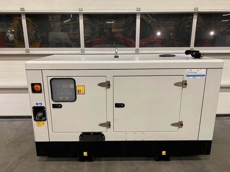 Himoinsa HYW-17 Yanmar Stamford 19 kVA Supersilent Stage 5 Generatorset Nieuw ! - Електричний генератор: фото 3 Himoinsa HYW-17 Yanmar Stamford 19 kVA Supersilent Stage 5 Generatorset Nieuw ! - Електричний генератор: фото 3