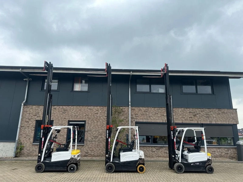 Hyster J1.8XN MWB 1.8 ton Triplex Freelift Sideshift Positioner Elektra Heftruck Accu 2023 - Навантажувач вилковий: фото 1 Hyster J1.8XN MWB 1.8 ton Triplex Freelift Sideshift Positioner Elektra Heftruck Accu 2023 - Навантажувач вилковий: фото 1