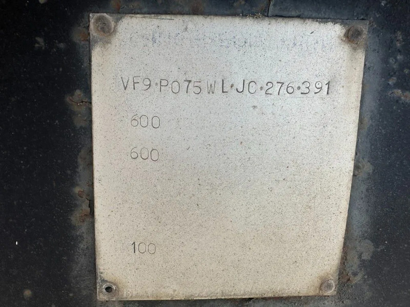Повітряний компресор Ingersoll Rand P75W Lombardini 2.1 m3 / min 7 Bar Diesel Compressor: фото 9 Повітряний компресор Ingersoll Rand P75W Lombardini 2.1 m3 / min 7 Bar Diesel Compressor: фото 9