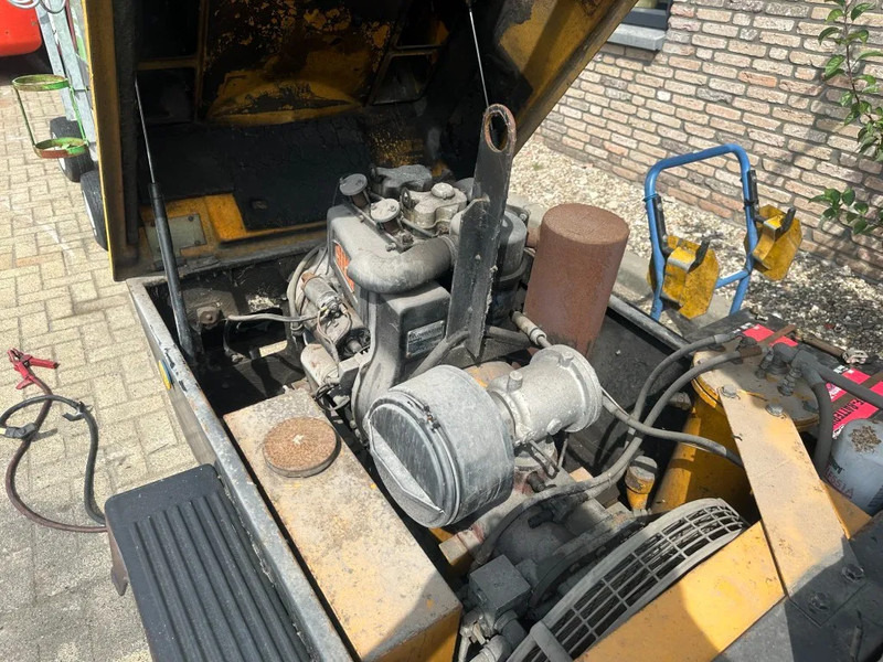 Повітряний компресор Ingersoll Rand P75W Lombardini 2.1 m3 / min 7 Bar Diesel Compressor: фото 13 Повітряний компресор Ingersoll Rand P75W Lombardini 2.1 m3 / min 7 Bar Diesel Compressor: фото 13