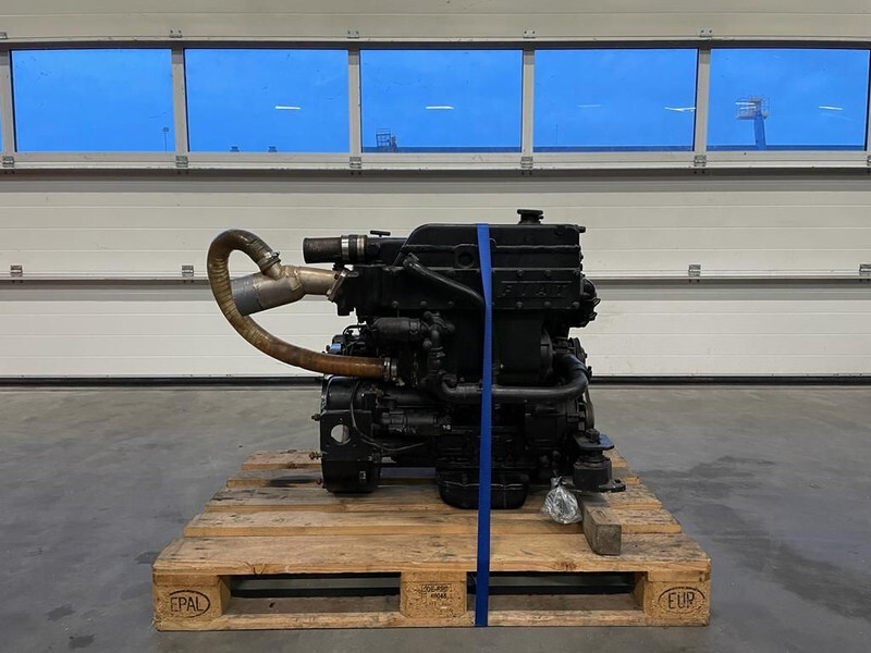 Iveco Fiat 8141 Diesel Motor 4 cilinder 53 kW / 74 PK Diesel Engine - Двигун в категорії Вантажівки: фото 4 Iveco Fiat 8141 Diesel Motor 4 cilinder 53 kW / 74 PK Diesel Engine - Двигун в категорії Вантажівки: фото 4