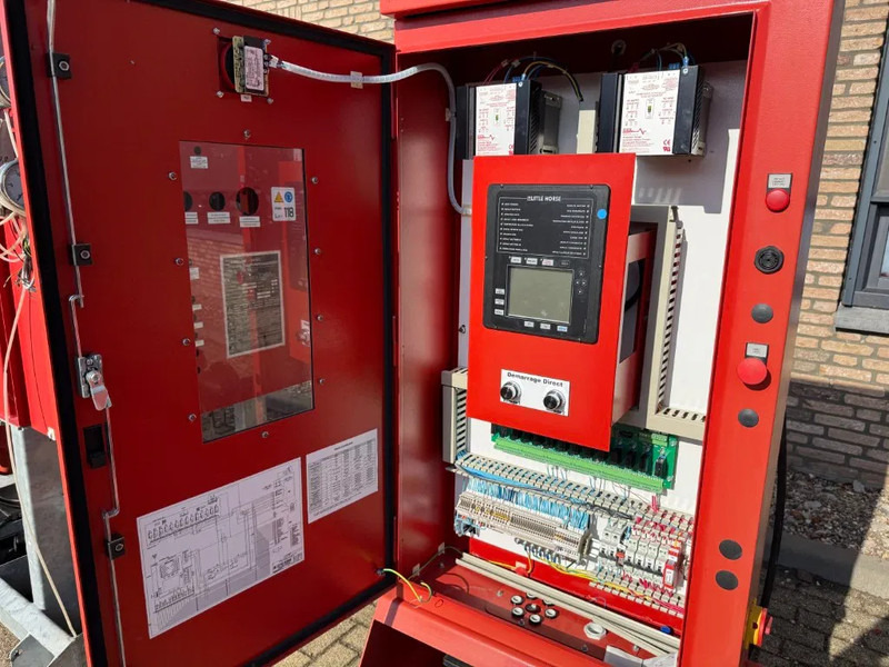 John Deere 6068 HF 120 Armstrong 452 m3 / h Diesel Waterpomp brandschade - Насос для води: фото 5 John Deere 6068 HF 120 Armstrong 452 m3 / h Diesel Waterpomp brandschade - Насос для води: фото 5