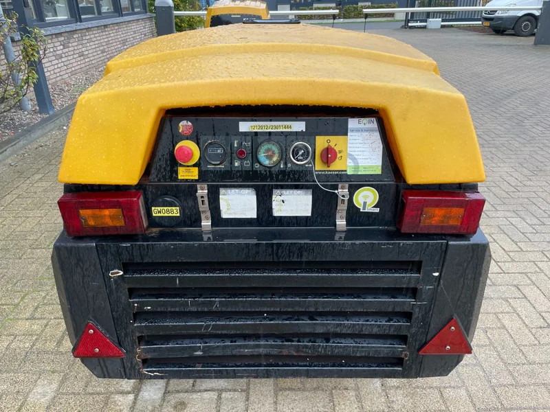 Kaeser M27 Kubota 2,7 m3 / min 7 Bar 18 kW Mobiele Silent Diesel Compressor - Повітряний компресор: фото 2 Kaeser M27 Kubota 2,7 m3 / min 7 Bar 18 kW Mobiele Silent Diesel Compressor - Повітряний компресор: фото 2