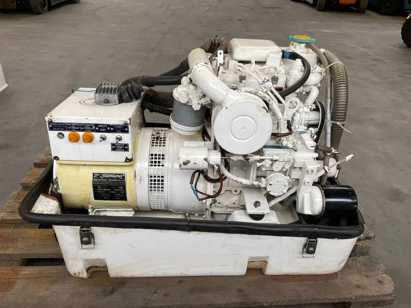 Електричний генератор Kubota D600 - 8 kVA Marine generatorset: фото 7