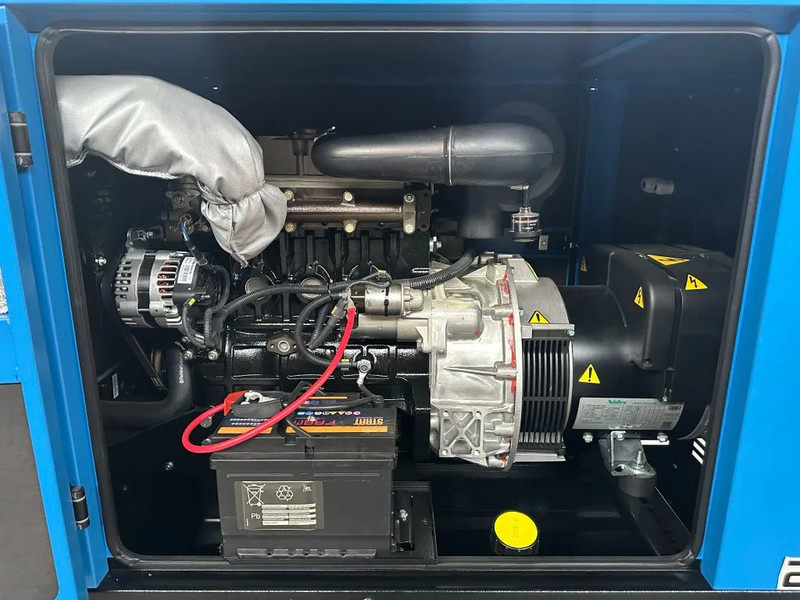 Perkins Leroy Somer 22 kVA Silent noodstroom systeem generatorset NSA ATS New ! - Електричний генератор: фото 5 Perkins Leroy Somer 22 kVA Silent noodstroom systeem generatorset NSA ATS New ! - Електричний генератор: фото 5