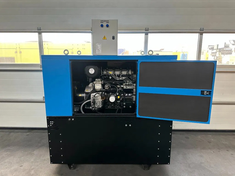 Perkins Leroy Somer 22 kVA Silent noodstroom systeem generatorset NSA ATS New ! - Електричний генератор: фото 2 Perkins Leroy Somer 22 kVA Silent noodstroom systeem generatorset NSA ATS New ! - Електричний генератор: фото 2
