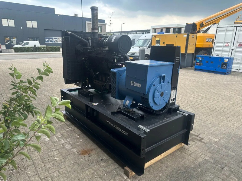 Електричний генератор SDMO JS150K John Deere Leroy Somer 150 kVA noodstroom generatorset 25 hours !: фото 10