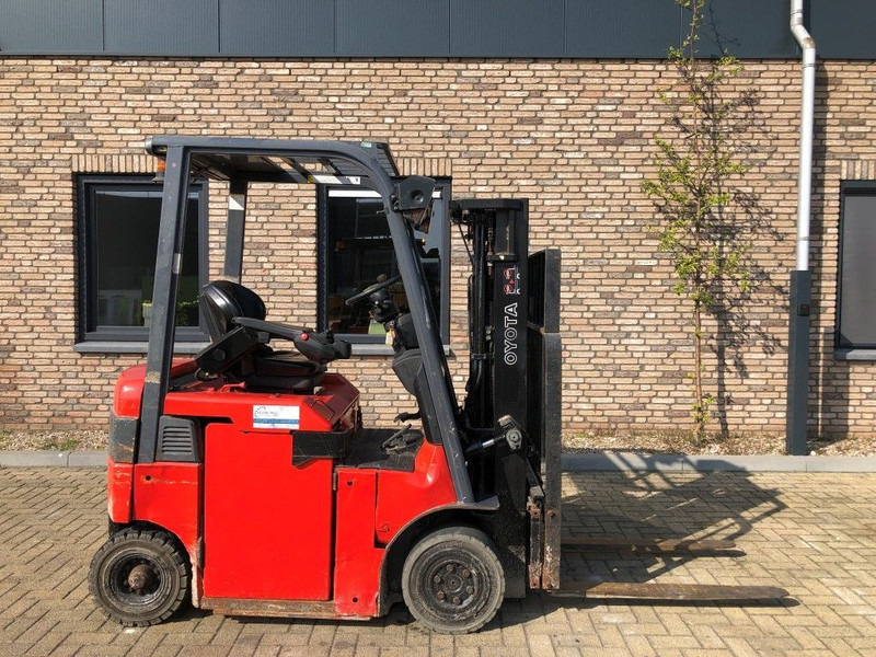 Електронавантажувач Toyota 1.6 ton Triplex Freelift Sideshift Elektra Heftruck: фото 6