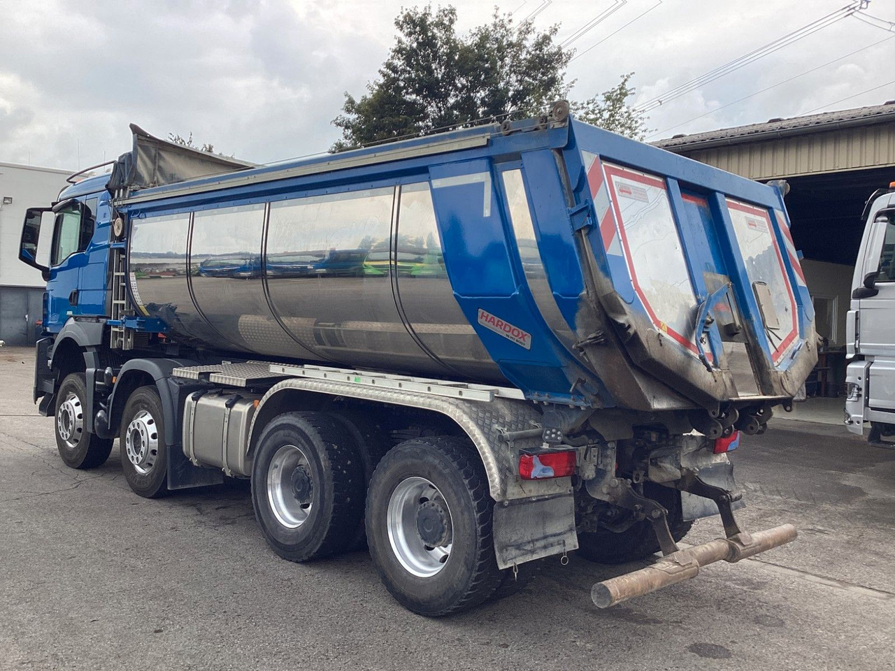 MAN TGS 35.510 Carnehl Thermomulde Asphalt 16,5m³ - Самоскид вантажівка: фото 3 MAN TGS 35.510 Carnehl Thermomulde Asphalt 16,5m³ - Самоскид вантажівка: фото 3