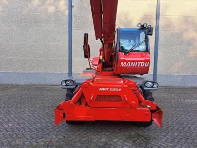 Manitou MRT 2150+ Privilege All-Terrain Rotating Telehandler (2015) - Навантажувач: фото 2 Manitou MRT 2150+ Privilege All-Terrain Rotating Telehandler (2015) - Навантажувач: фото 2