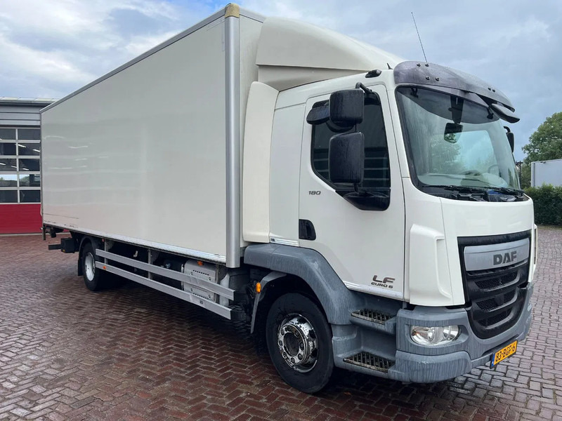 DAF LF 180 FA 16 TN EURO 6 - Вантажівка з закритим кузовом: фото 3 DAF LF 180 FA 16 TN EURO 6 - Вантажівка з закритим кузовом: фото 3