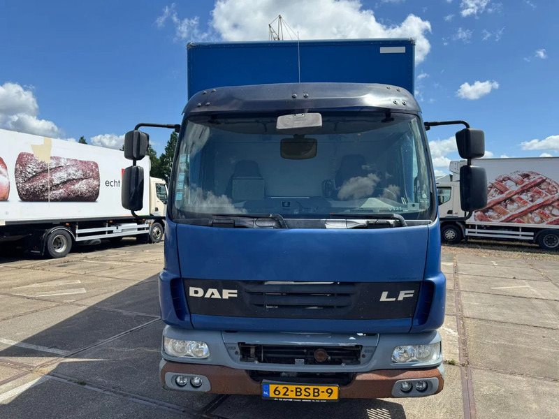 DAF LF 45 .220 - Вантажівка з закритим кузовом: фото 2 DAF LF 45 .220 - Вантажівка з закритим кузовом: фото 2
