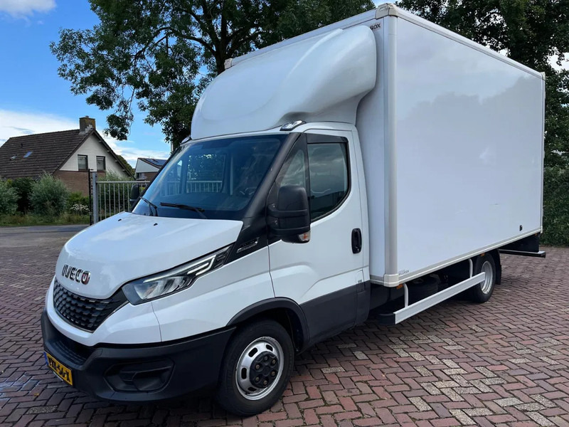 Iveco Daily 35C16 Achterdeuren (15 diverse modellen op voorraad) - Фургон з закритим кузовом, Вантажопасажирський фургон: фото 1 Iveco Daily 35C16 Achterdeuren (15 diverse modellen op voorraad) - Фургон з закритим кузовом, Вантажопасажирський фургон: фото 1