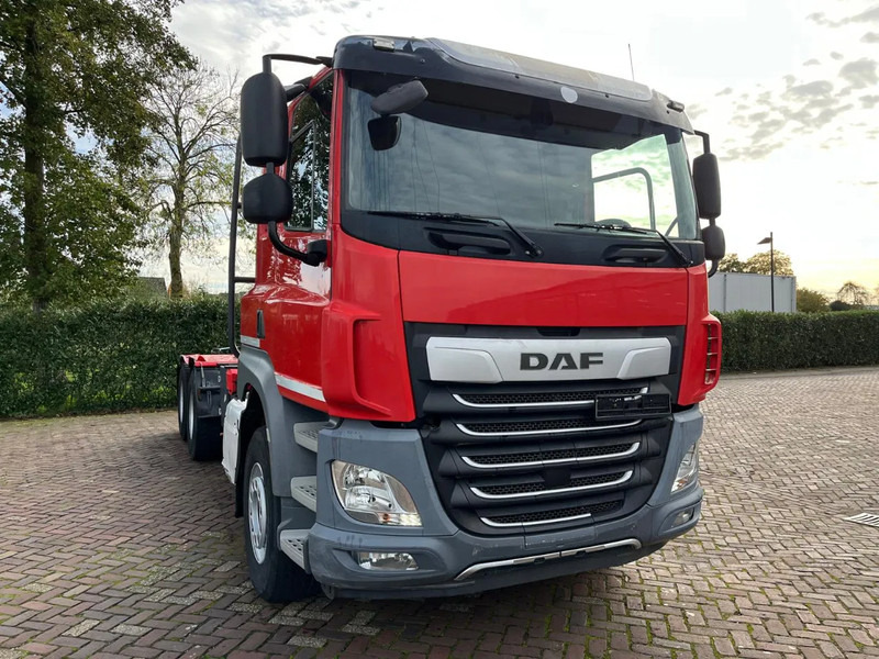 DAF CF 530 FAT intarder - Тягач: фото 3 DAF CF 530 FAT intarder - Тягач: фото 3
