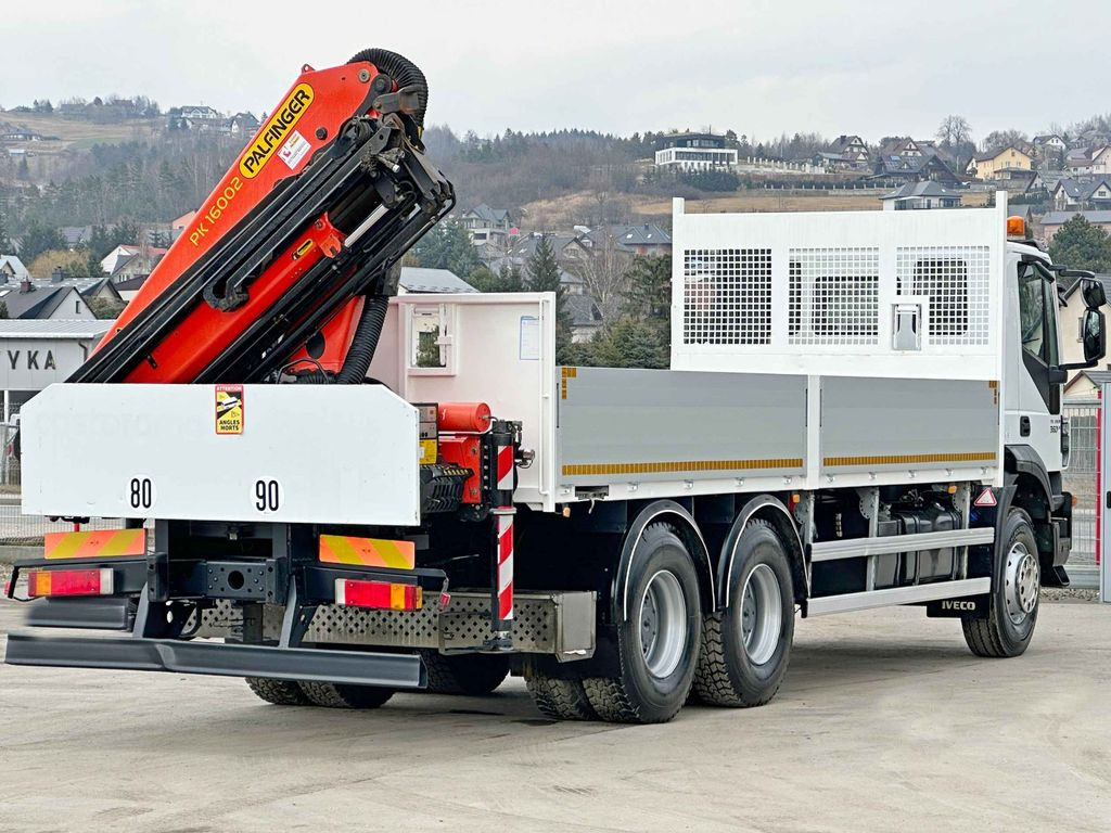 Iveco TRAKKER 360 * PRITSCHE 6,80* PK 16002 B+FUNK*6x4 Iveco TRAKKER 360 * PRITSCHE 6,80* PK 16002 B+FUNK*6x4 - Вантажівка з маніпулятором, Бортова вантажівка/ Платформа: фото 5 Iveco TRAKKER 360 * PRITSCHE 6,80* PK 16002 B+FUNK*6x4 Iveco TRAKKER 360 * PRITSCHE 6,80* PK 16002 B+FUNK*6x4 - Вантажівка з маніпулятором, Бортова вантажівка/ Платформа: фото 5