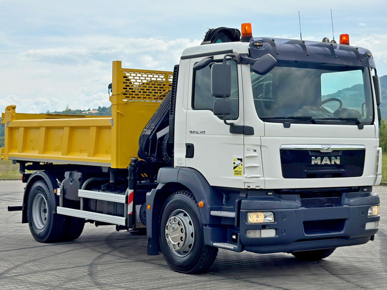 MAN TGM 18.340* KIPPER 4,05m*HIAB 111 B-2 HIDUO/FUNK - Самоскид вантажівка, Вантажівка з маніпулятором: фото 4 MAN TGM 18.340* KIPPER 4,05m*HIAB 111 B-2 HIDUO/FUNK - Самоскид вантажівка, Вантажівка з маніпулятором: фото 4