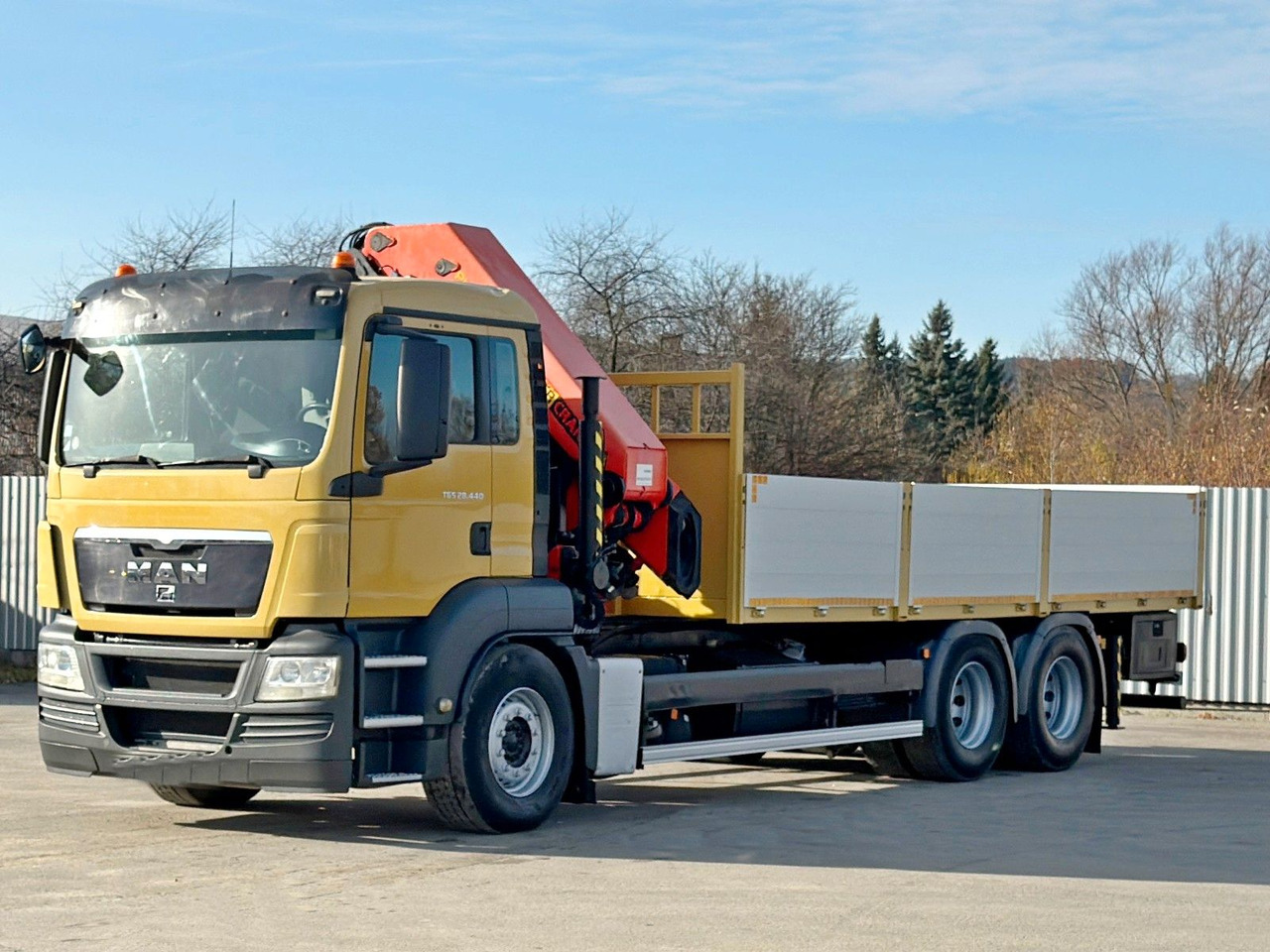 MAN TGS 28.440 Pritsche 6,55* PALFINGER PK 4502 - Вантажівка з маніпулятором: фото 4 MAN TGS 28.440 Pritsche 6,55* PALFINGER PK 4502 - Вантажівка з маніпулятором: фото 4