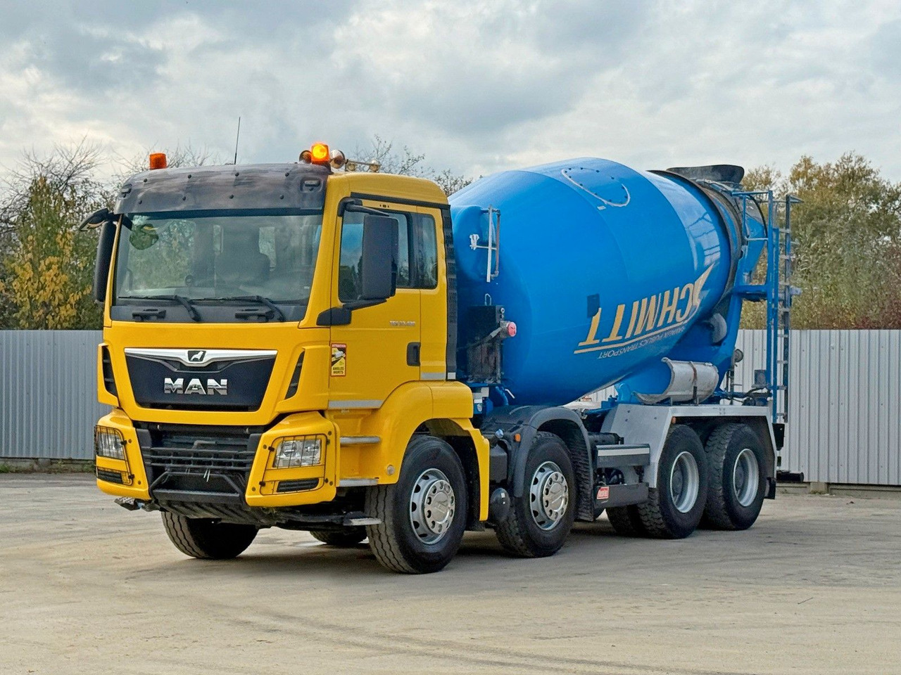 MAN TGS 32.420 * BETONMISCHER / 8x4 - Автобетонозмішувач: фото 2 MAN TGS 32.420 * BETONMISCHER / 8x4 - Автобетонозмішувач: фото 2