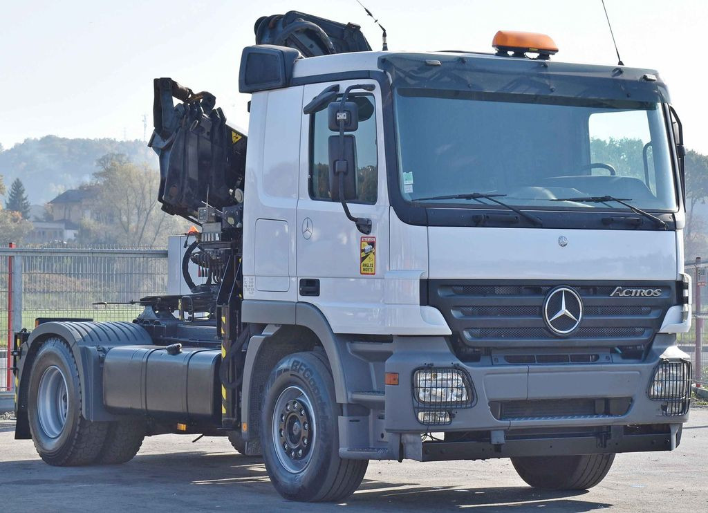 Mercedes-Benz ACTROS 1844 * Sattelzugmaschine *HIAB 330-5/FUNK Mercedes-Benz ACTROS 1844 * Sattelzugmaschine *HIAB 330-5/FUNK - Вантажівка з маніпулятором, Тягач: фото 3 Mercedes-Benz ACTROS 1844 * Sattelzugmaschine *HIAB 330-5/FUNK Mercedes-Benz ACTROS 1844 * Sattelzugmaschine *HIAB 330-5/FUNK - Вантажівка з маніпулятором, Тягач: фото 3