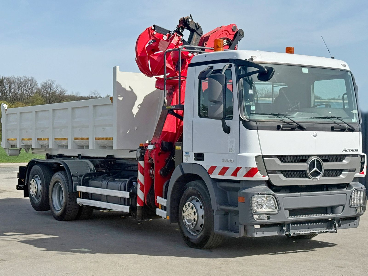 Mercedes-Benz ACTROS 2536 * Abrollkipper + EPSILON Q150Z82 - Гаковий мультиліфт вантажівка: фото 5 Mercedes-Benz ACTROS 2536 * Abrollkipper + EPSILON Q150Z82 - Гаковий мультиліфт вантажівка: фото 5