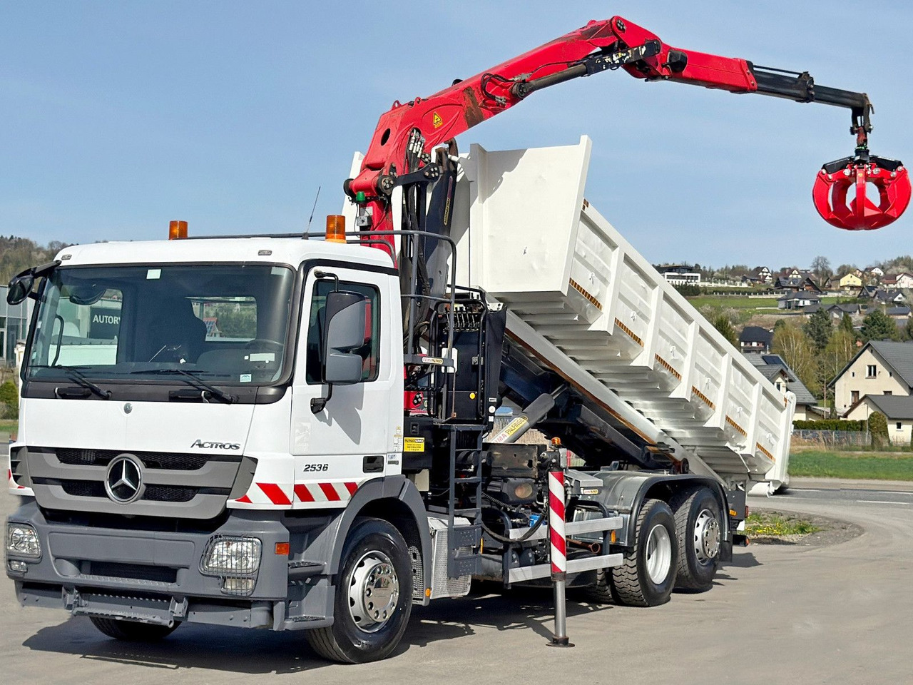 Mercedes-Benz ACTROS 2536 * Abrollkipper + EPSILON Q150Z82 - Гаковий мультиліфт вантажівка: фото 4 Mercedes-Benz ACTROS 2536 * Abrollkipper + EPSILON Q150Z82 - Гаковий мультиліфт вантажівка: фото 4