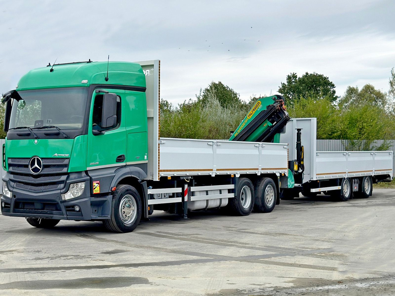 Mercedes-Benz ACTROS 2645* PK 34002 - SH C/FUNK+Anhänger* TOP - Вантажівка з маніпулятором: фото 3 Mercedes-Benz ACTROS 2645* PK 34002 - SH C/FUNK+Anhänger* TOP - Вантажівка з маніпулятором: фото 3