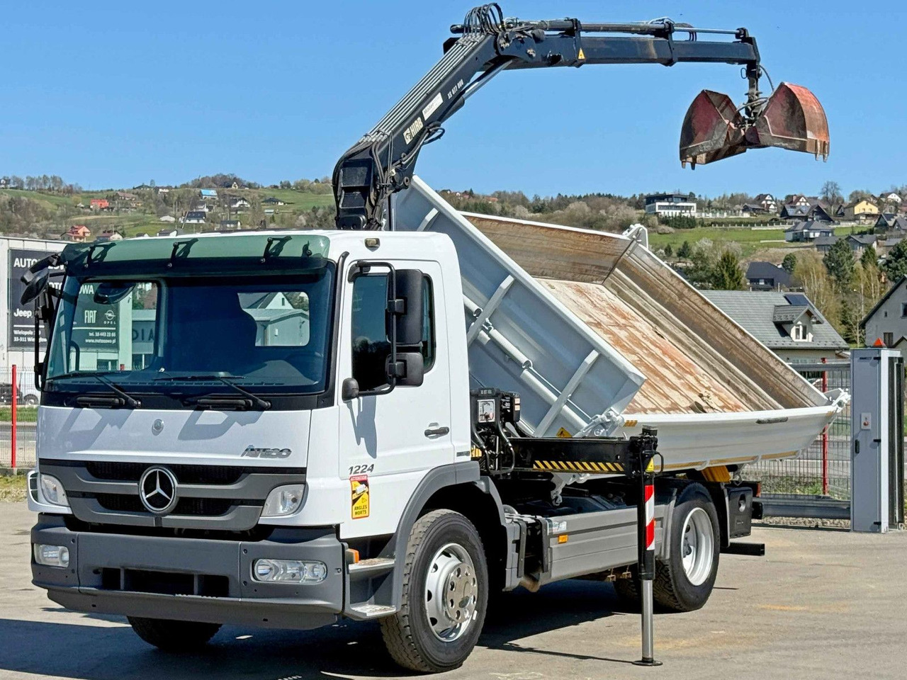 Mercedes-Benz ATEGO 1224 * KIPPER 4,00 m * HIAB 077 BS - 2 DUO - Вантажівка з маніпулятором: фото 3 Mercedes-Benz ATEGO 1224 * KIPPER 4,00 m * HIAB 077 BS - 2 DUO - Вантажівка з маніпулятором: фото 3