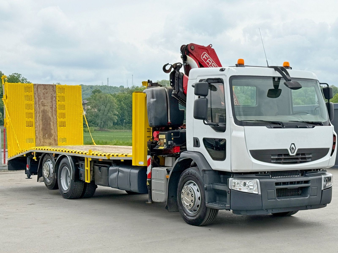 Renault PREMIUM 370 * FASSI F230AXP.22 + FUNK* TOP - Евакуатор: фото 3 Renault PREMIUM 370 * FASSI F230AXP.22 + FUNK* TOP - Евакуатор: фото 3