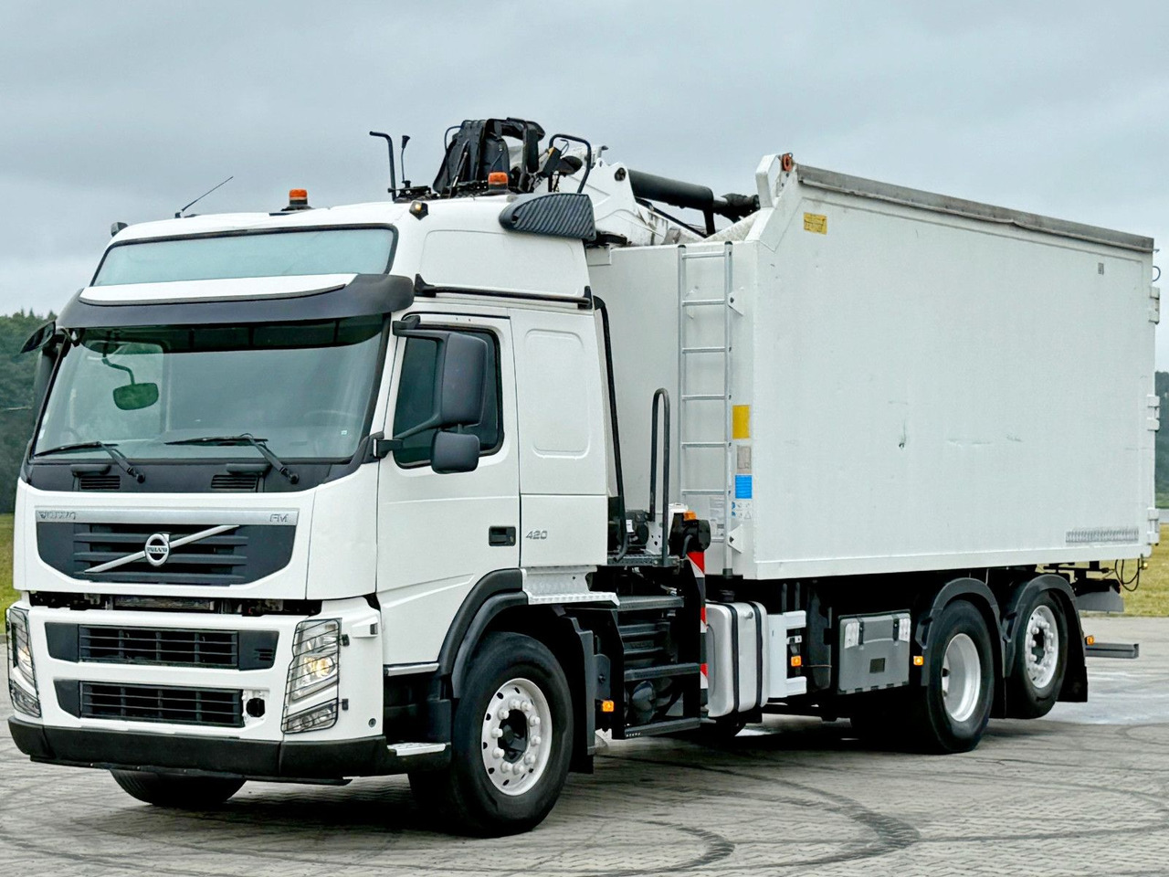 Volvo FM 420 Kipper 6,20 m * EPSILON Q150L75 *TOP - Самоскид вантажівка, Вантажівка з маніпулятором: фото 4 Volvo FM 420 Kipper 6,20 m * EPSILON Q150L75 *TOP - Самоскид вантажівка, Вантажівка з маніпулятором: фото 4
