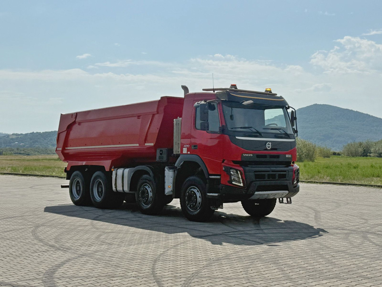 Volvo FMX 420 Kipper * TOPZUSTAND / 8x4 ! - Самоскид вантажівка: фото 2 Volvo FMX 420 Kipper * TOPZUSTAND / 8x4 ! - Самоскид вантажівка: фото 2