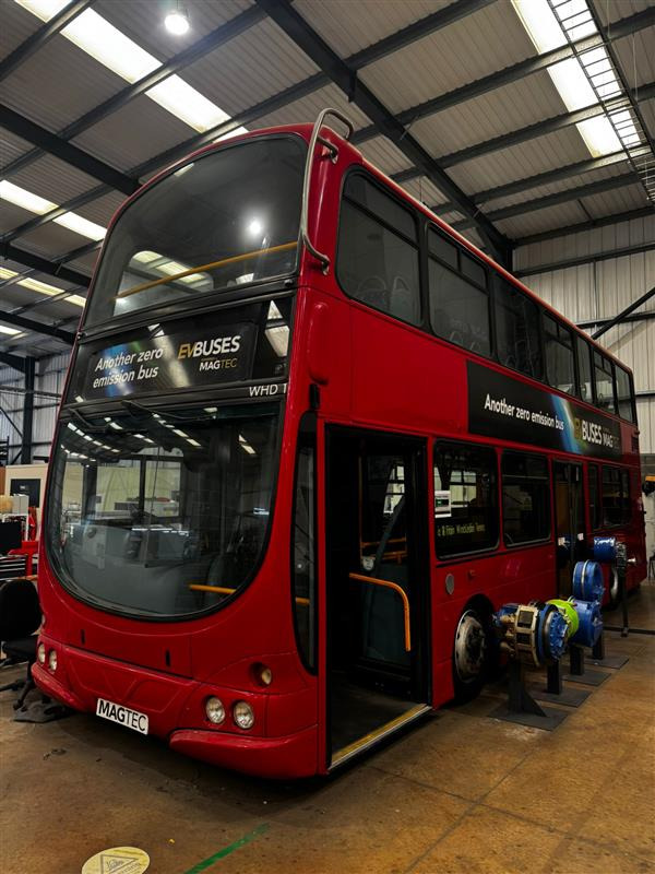 2008 Volvo Double Decker static classroom - Двоповерховий автобус: фото 1 2008 Volvo Double Decker static classroom - Двоповерховий автобус: фото 1