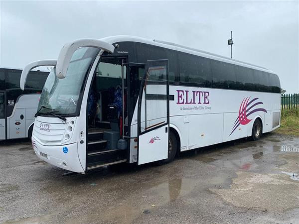 2010 Volvo B9r Caetano Levante Euro 5 70 seater - Туристичний автобус: фото 2 2010 Volvo B9r Caetano Levante Euro 5 70 seater - Туристичний автобус: фото 2