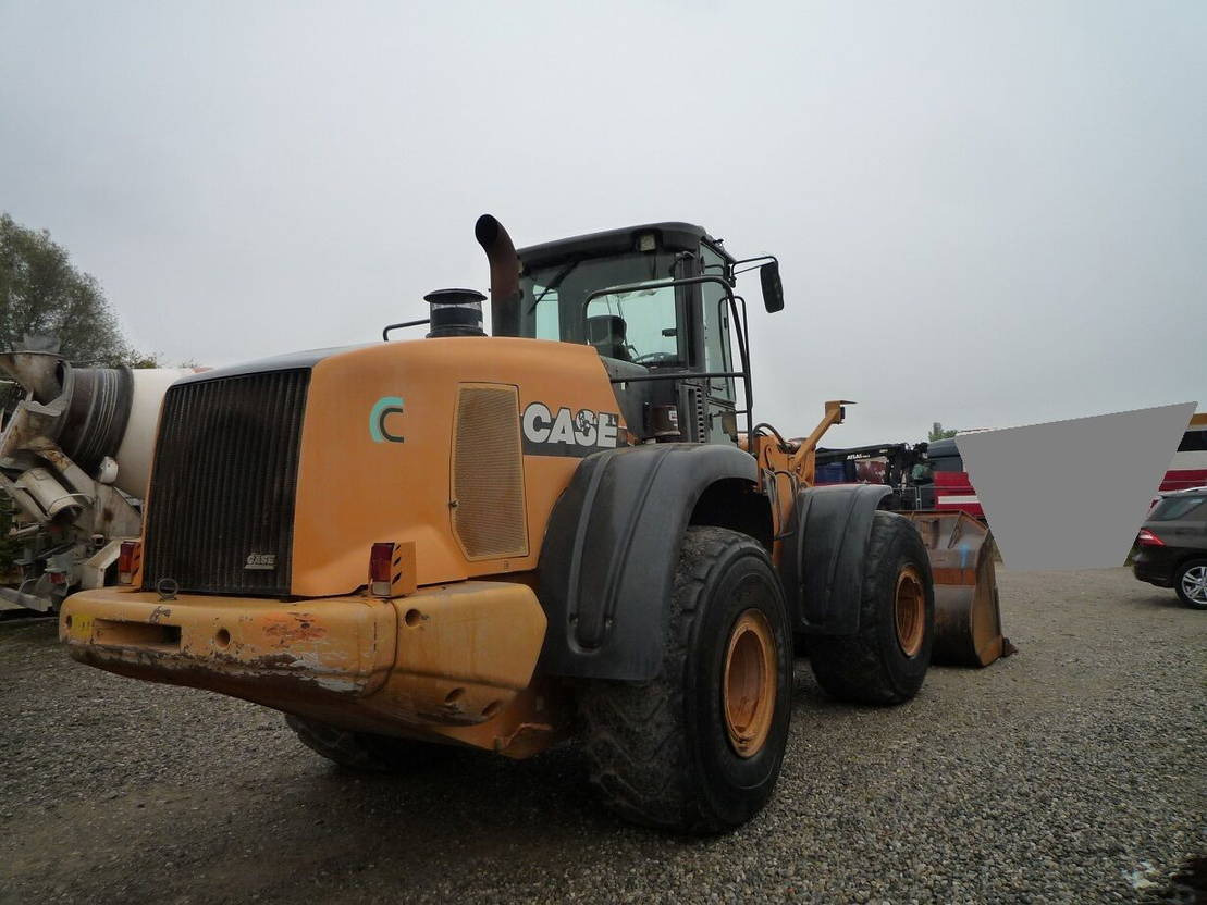 Колісний навантажувач Case 921E: фото 8