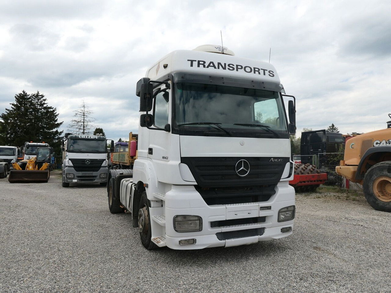 Mercedes-Benz Axor 1843 - Тягач: фото 1 Mercedes-Benz Axor 1843 - Тягач: фото 1